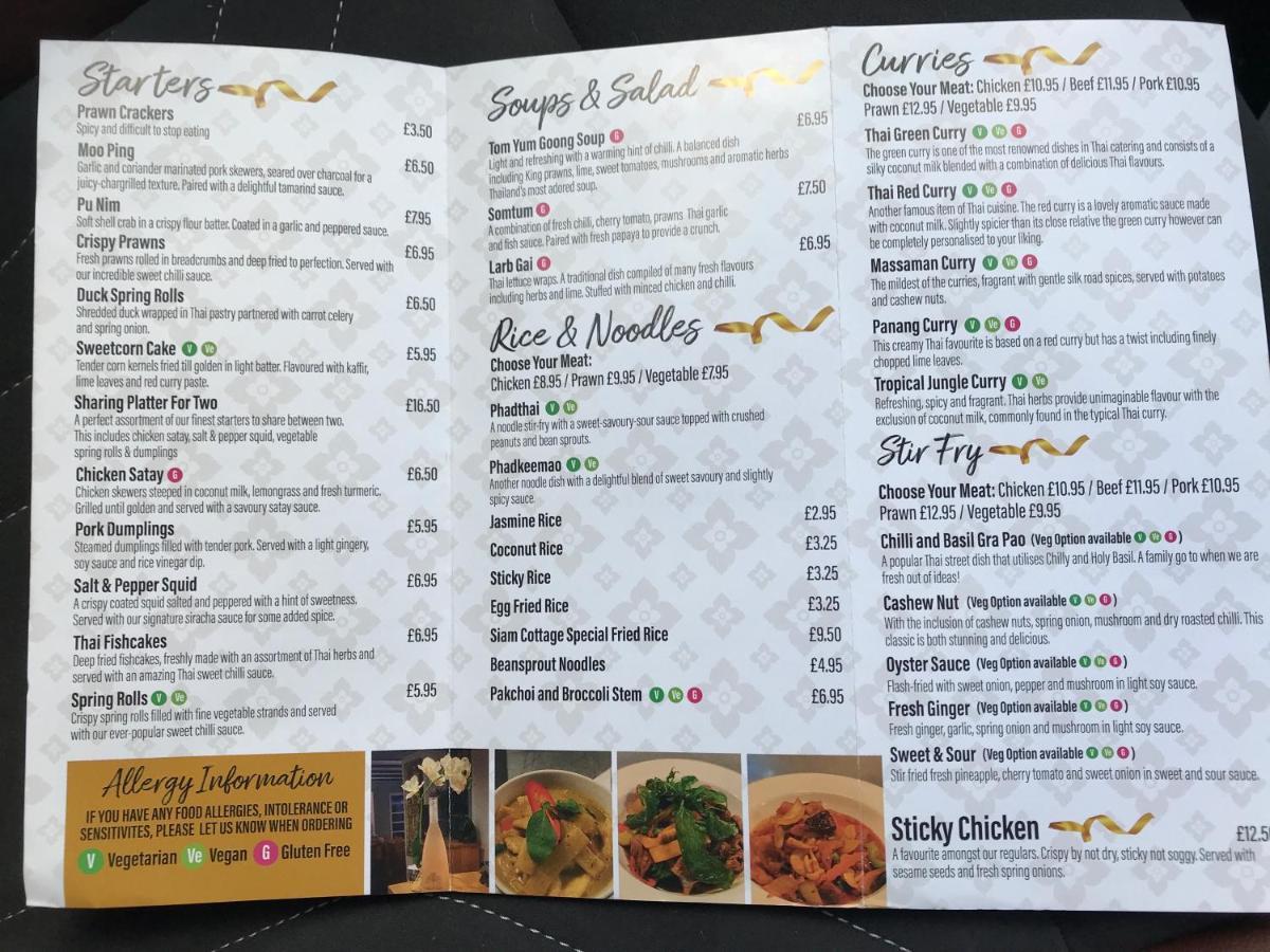 Moreton-in-Marsh Siam Cottage Guesthouse Over 300 Years Old With Thai Restaurant מראה חיצוני תמונה