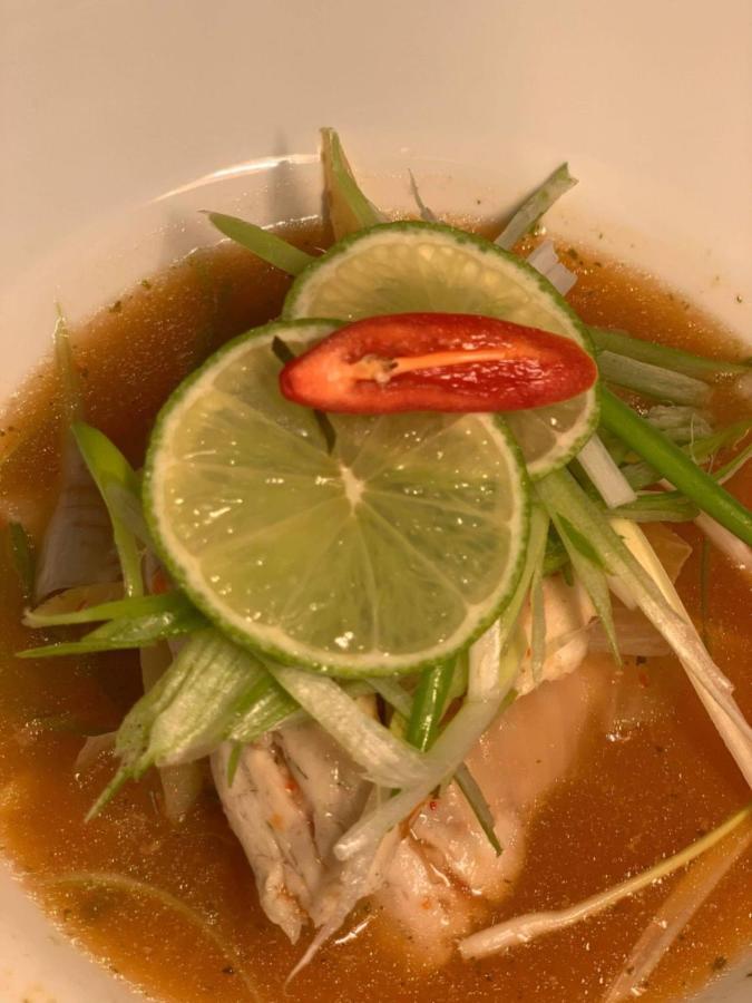 Moreton-in-Marsh Siam Cottage Guesthouse Over 300 Years Old With Thai Restaurant מראה חיצוני תמונה