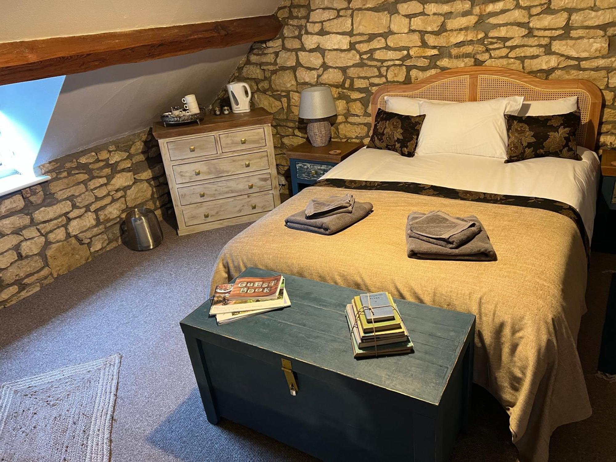 Moreton-in-Marsh Siam Cottage Guesthouse Over 300 Years Old With Thai Restaurant מראה חיצוני תמונה